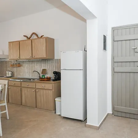 Gemilos Nest Komia