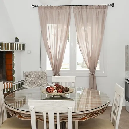Vakantiehuis Gemilos Nest