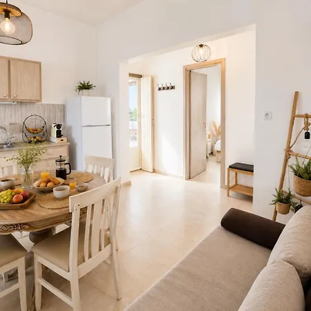 Gemilos Nest Komia