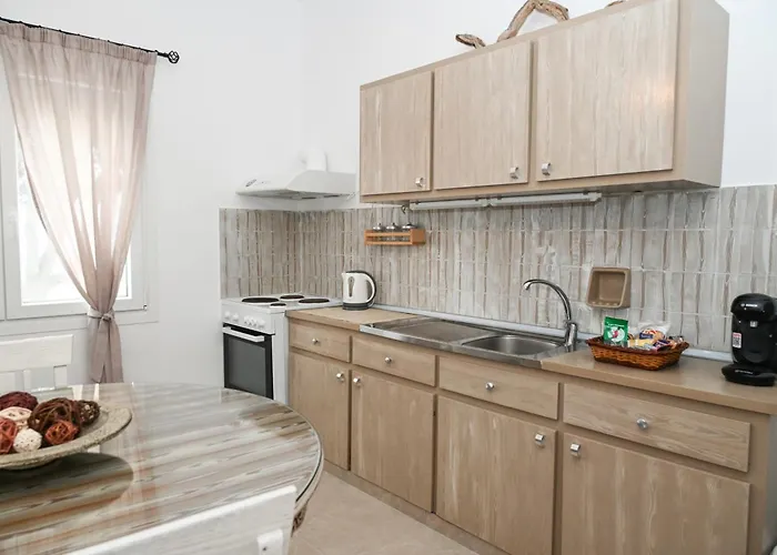 Vakantiehuis Gemilos Nest Komia